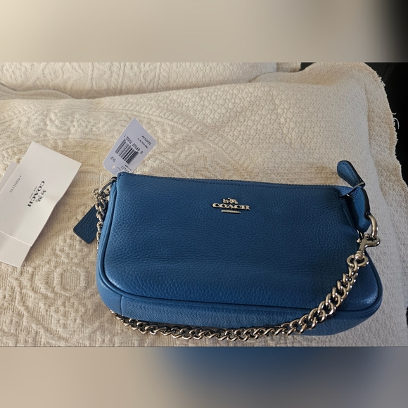 Coach Nolita 19 Wristlet Clutch Purse Wallet NWT - Picture 2 of 11